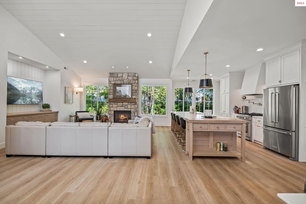 306 Eskridge Place, Dover, ID 83825 photo 8