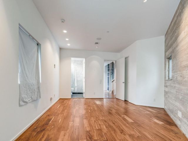 608 Stanford Street B, Houston, TX 77019