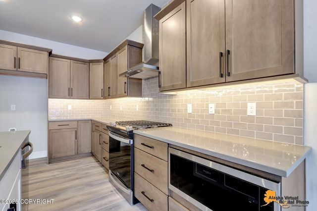 8803 Chalk Hill Loop, Anchorage, AK 99502