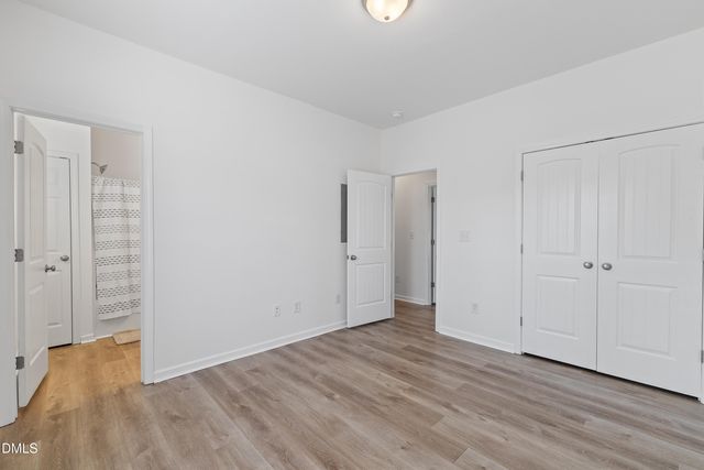 821 S 5th Street, Smithfield, NC 27577