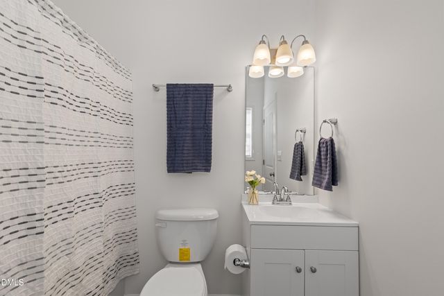 821 S 5th Street, Smithfield, NC 27577