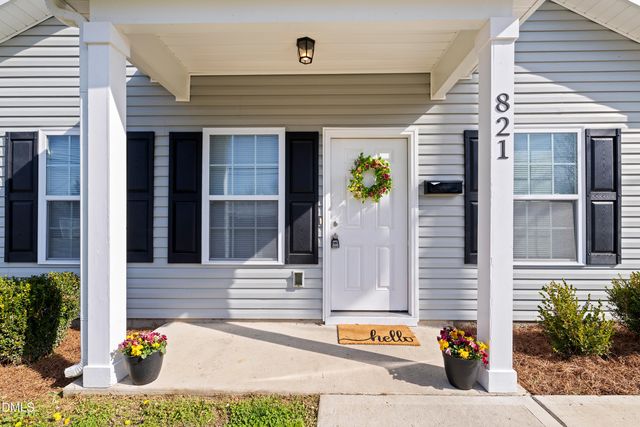 821 S 5th Street, Smithfield, NC 27577