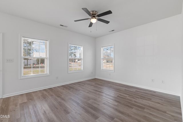 821 S 5th Street, Smithfield, NC 27577