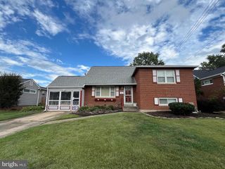 5349 TRUMAN AVE, Alexandria, VA 22304