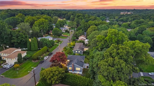 9 Elmwood Road, White Plains, NY 10605
