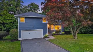 9 Elmwood Road, White Plains, NY 10605