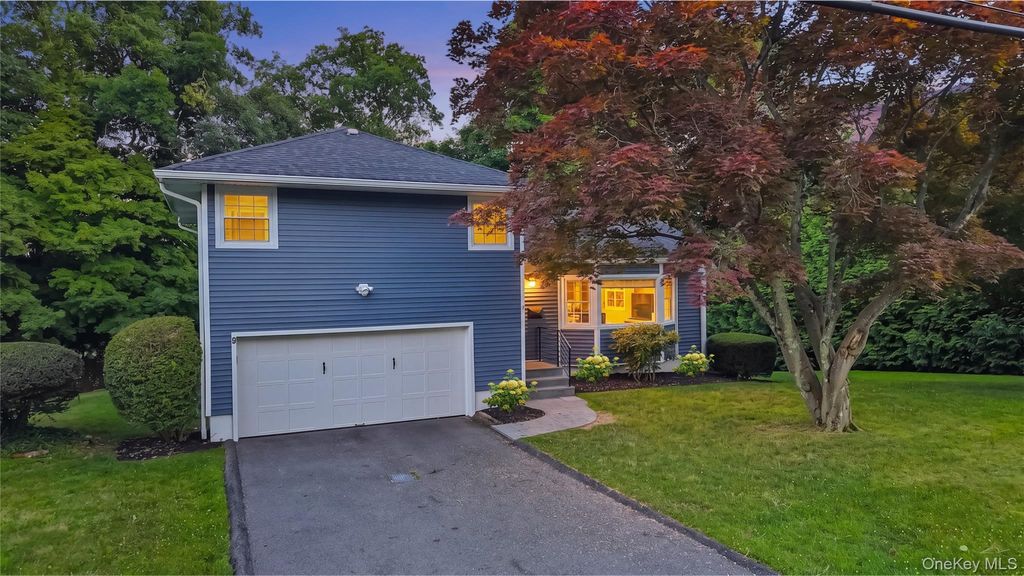 9 Elmwood Road, White Plains, NY 10605
