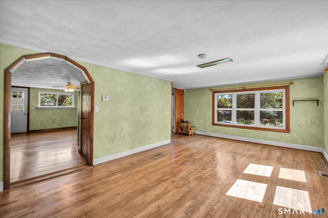 27 Gamache Lane, Windham, CT 06256