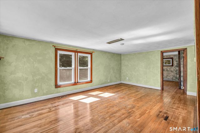 27 Gamache Lane, Windham, CT 06256