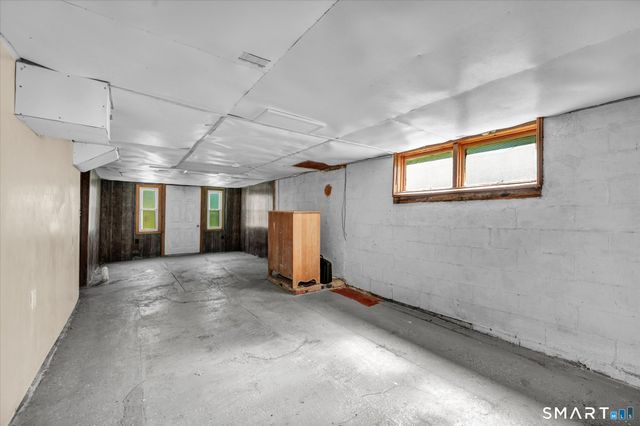 27 Gamache Lane, Windham, CT 06256