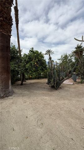 371 Avenida Andorra, Cathedral City, CA 92234