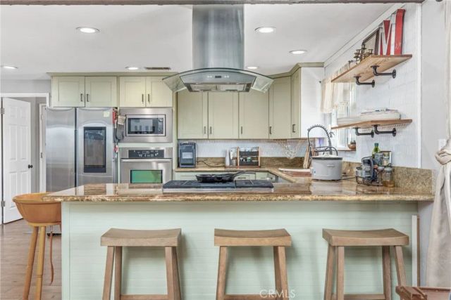 8015 Gopher Gulch Road, Riverside, CA 92506