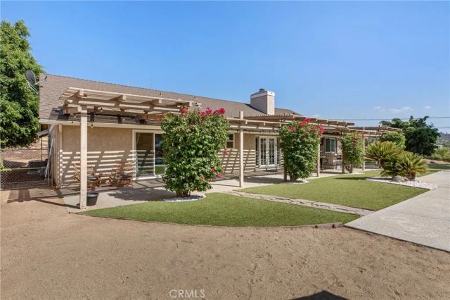 8015 Gopher Gulch Road, Riverside, CA 92506