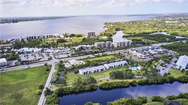 1051 Palm AVE 117, North Fort Myers, FL 33903