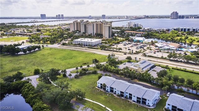 1051 Palm AVE 117, North Fort Myers, FL 33903