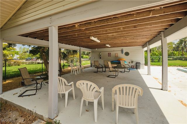 1051 Palm AVE 117, North Fort Myers, FL 33903