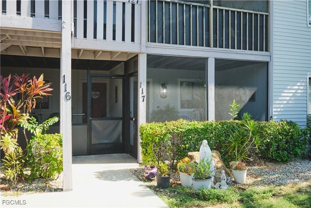 1051 Palm AVE 117, North Fort Myers, FL 33903