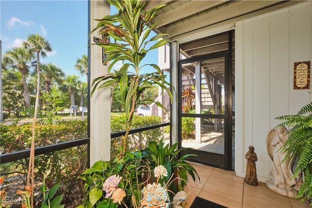 1051 Palm AVE 117, North Fort Myers, FL 33903