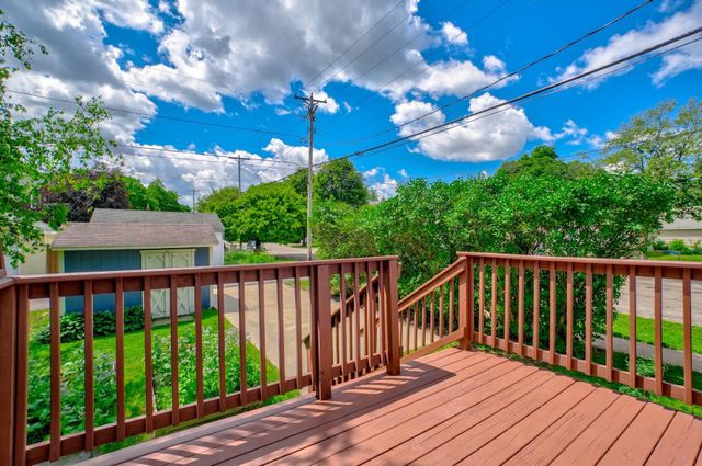 858 Watson Avenue, Saint Paul, MN 55102