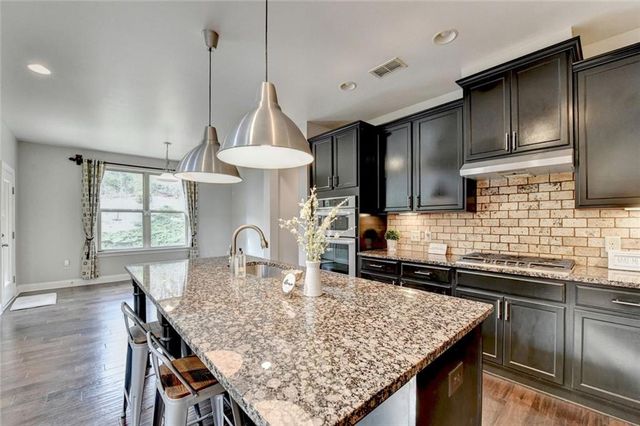 2540 Maple Ridge Lane, Cumming, GA 30041