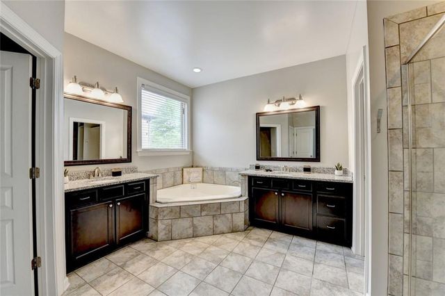 2540 Maple Ridge Lane, Cumming, GA 30041
