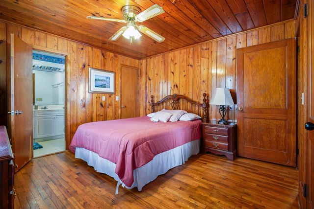 132 Calhoun Dr., Murrells Inlet, SC 29576
