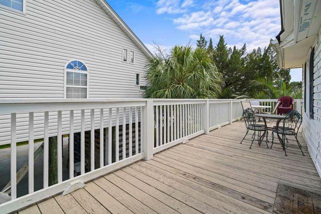 132 Calhoun Dr., Murrells Inlet, SC 29576