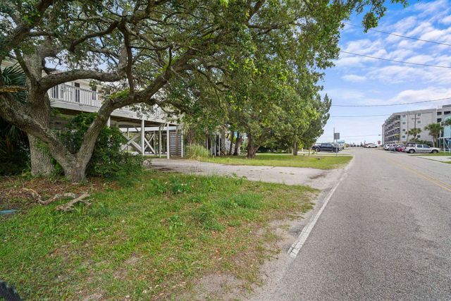 132 Calhoun Dr., Murrells Inlet, SC 29576