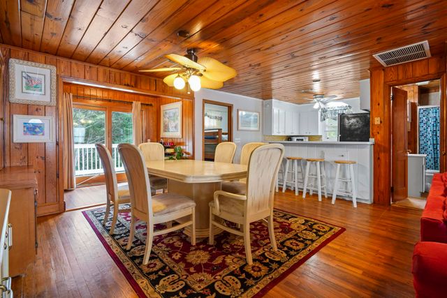 132 Calhoun Dr., Murrells Inlet, SC 29576