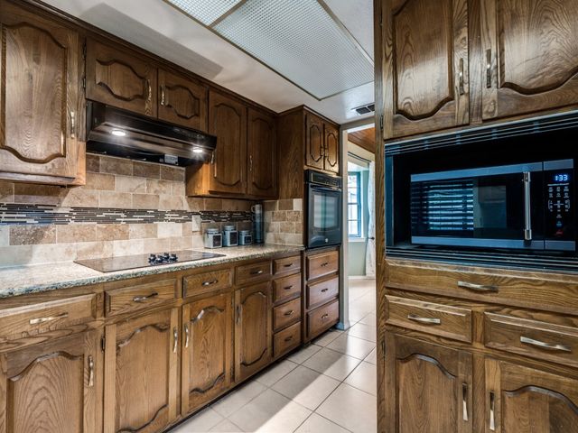 713 Bordner Drive, Lancaster, TX 75146