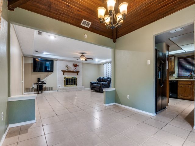 713 Bordner Drive, Lancaster, TX 75146