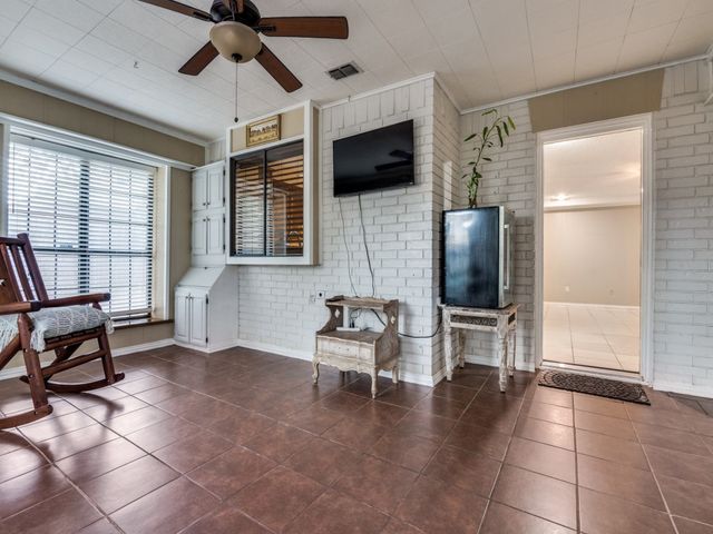 713 Bordner Drive, Lancaster, TX 75146