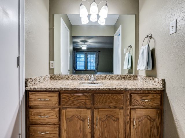 713 Bordner Drive, Lancaster, TX 75146