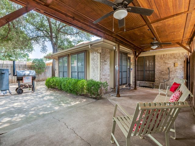 713 Bordner Drive, Lancaster, TX 75146