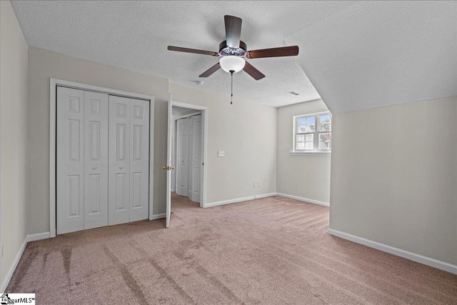 6 Avenel Court, Simpsonville, SC 29681