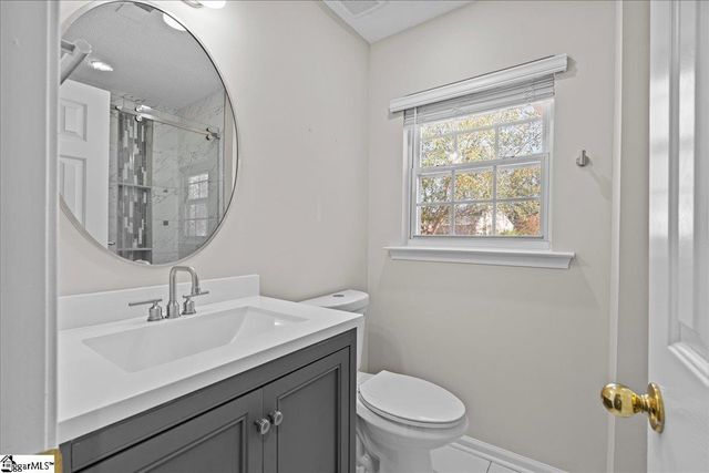 6 Avenel Court, Simpsonville, SC 29681