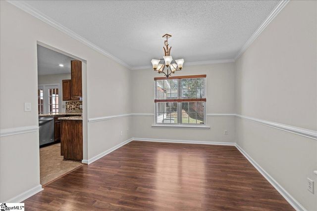 6 Avenel Court, Simpsonville, SC 29681