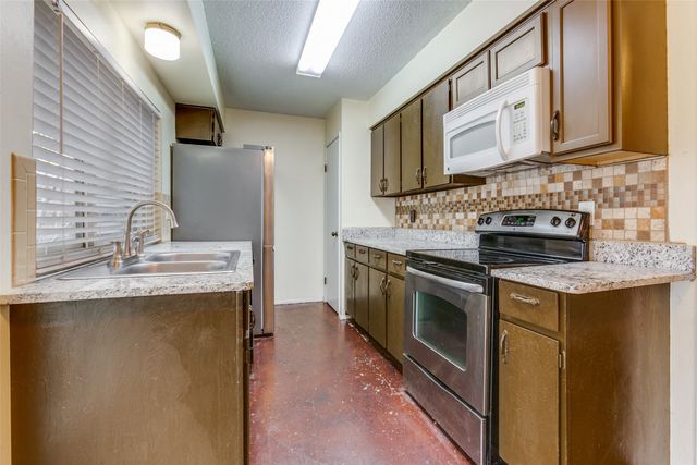 1462 Bay Shore Drive, Garland, TX 75040