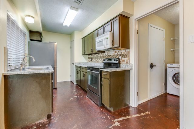 1462 Bay Shore Drive, Garland, TX 75040