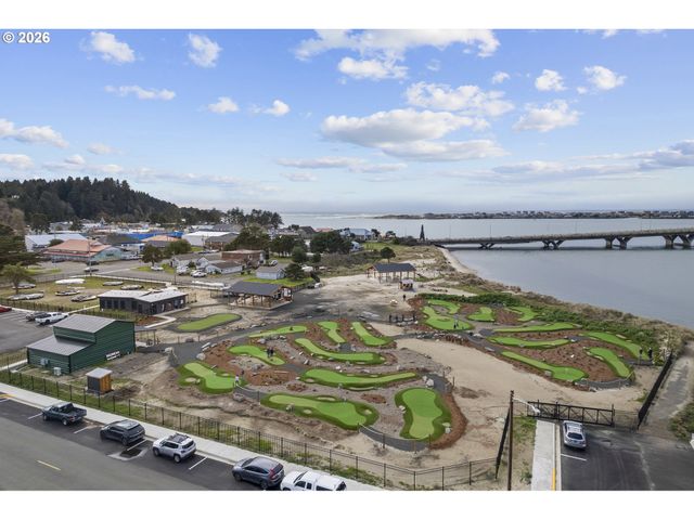 280 Nw Huckleberry St 6, Waldport, OR 97394