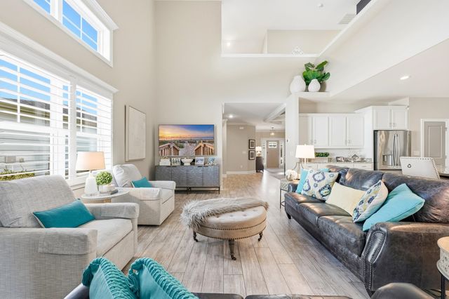 1005 Bonnet Dr., North Myrtle Beach, SC 29582