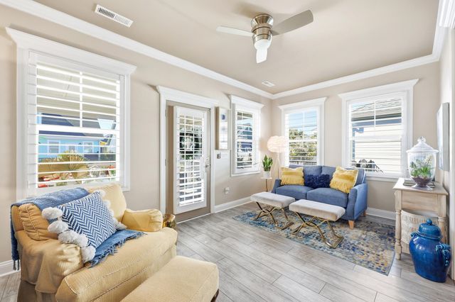 1005 Bonnet Dr., North Myrtle Beach, SC 29582