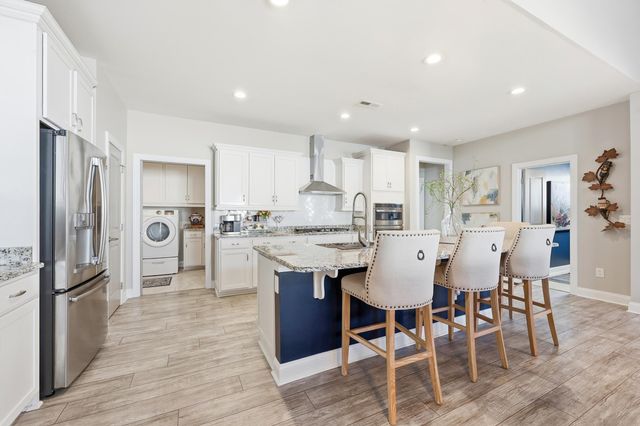 1005 Bonnet Dr., North Myrtle Beach, SC 29582