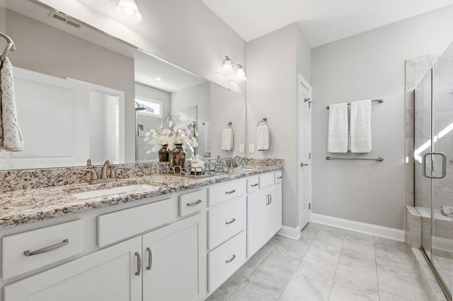 1005 Bonnet Dr., North Myrtle Beach, SC 29582