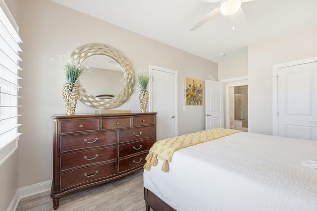 1005 Bonnet Dr., North Myrtle Beach, SC 29582