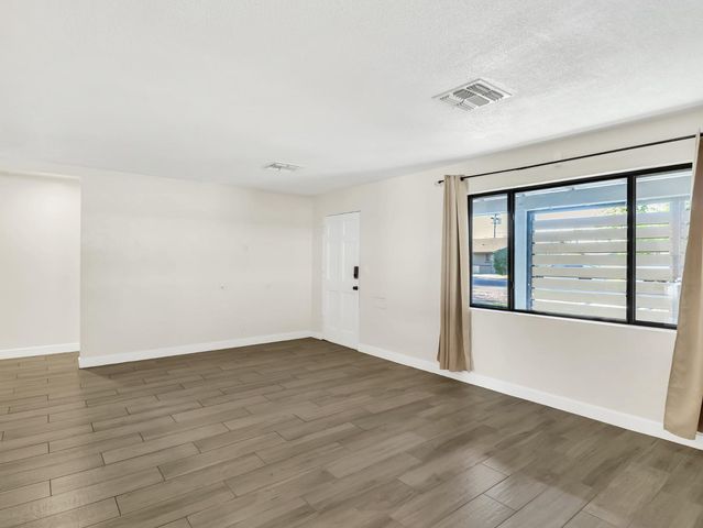 544 W 17th Place, Tempe, AZ 85281