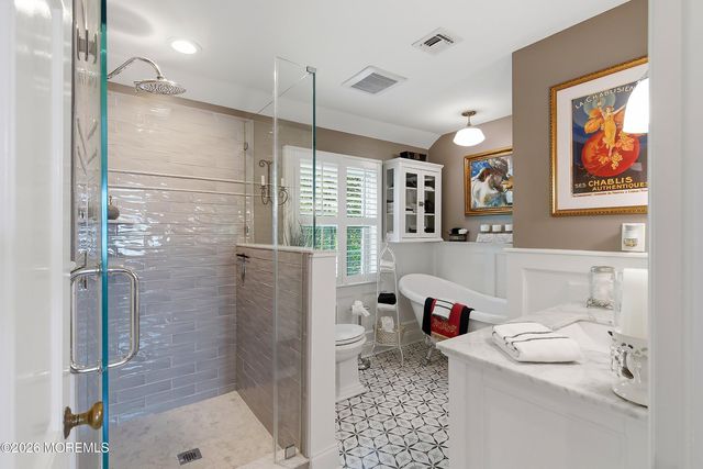 180 Amboy Avenue, Metuchen, NJ 08840