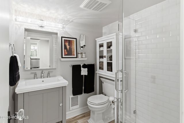 180 Amboy Avenue, Metuchen, NJ 08840