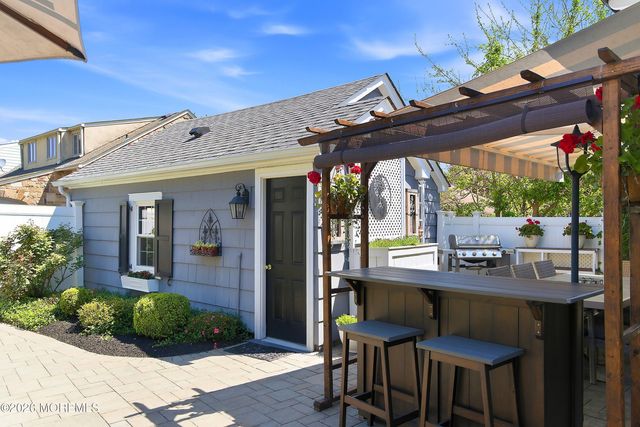 180 Amboy Avenue, Metuchen, NJ 08840