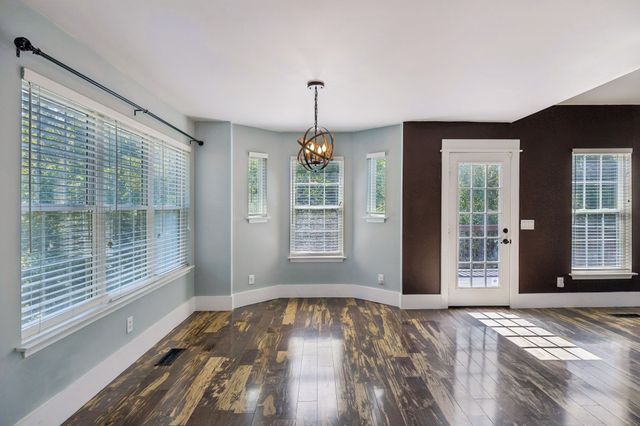 141 Scenic Harpeth Dr, Kingston Springs, TN 37082